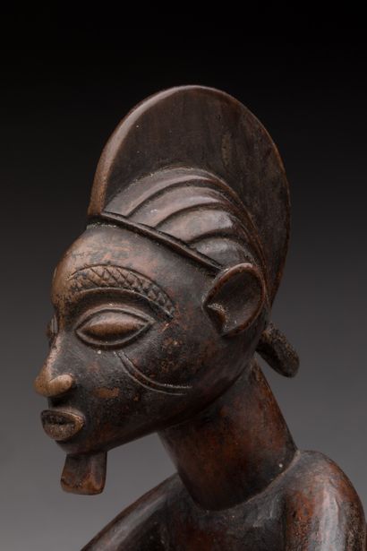 null Statuette of a chief drummer, MBALA, Democratic Republic of Congo.

Wood, dark...