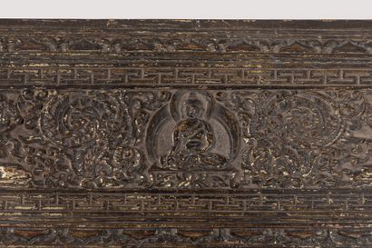 null TIBET.

Wood, painted decoration on one side and engraved on the other.

Old...