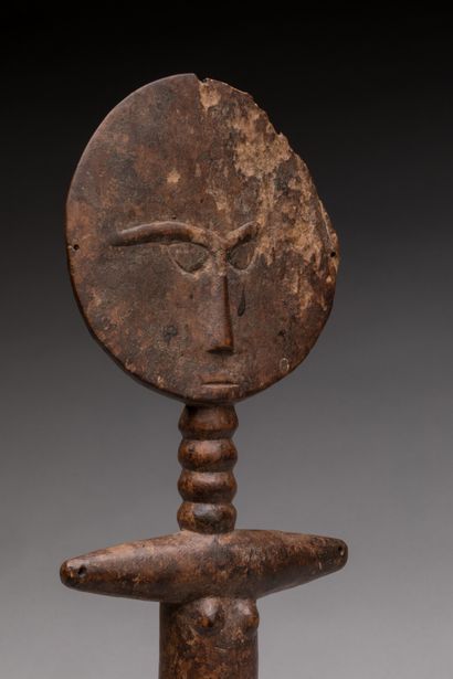 null ASHANTI, Ghana.

Wood, deep brown patina.

Akuaba" fertility doll with schematic...