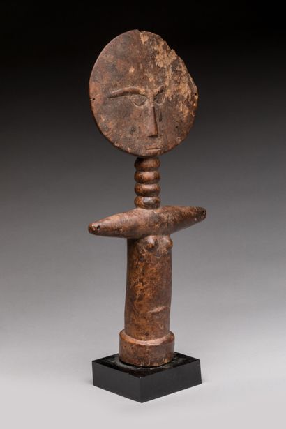 null ASHANTI, Ghana.

Wood, deep brown patina.

Akuaba" fertility doll with schematic...