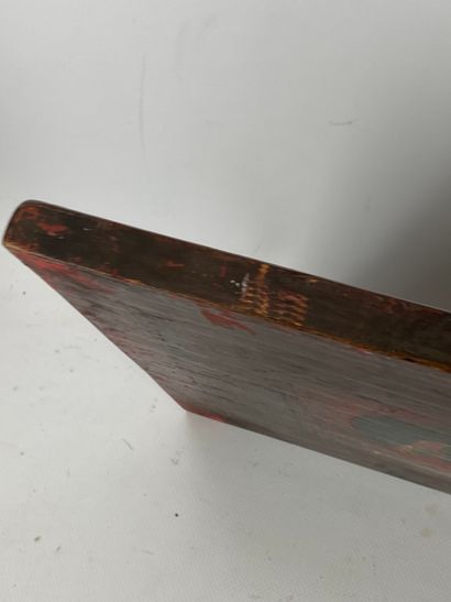 null TIBET.

Wood, painted decoration on one side and engraved on the other.

Old...