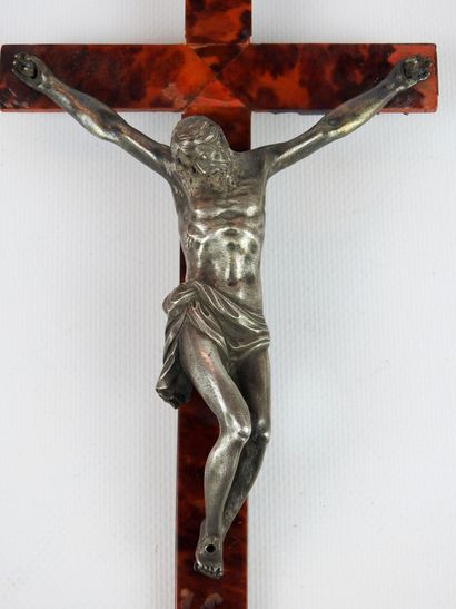 null CRUCIFIX in wood and tortoiseshell veneer with a silver Christ (control charge)....