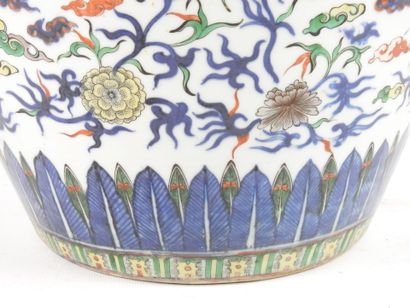 null CHINA - 19th century


Porcelain baluster jar decorated in blue underglaze and...