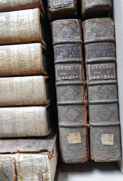 null 14 volumes in-4° & in-8°, dont :  Dictionnaire de droit canonique (6 vol.),...