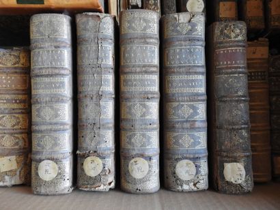 null 23 volumes in-8° & in-12, dont :  FLECHIER (4 vol.),  Saint AUGUSTIN (4 vol...