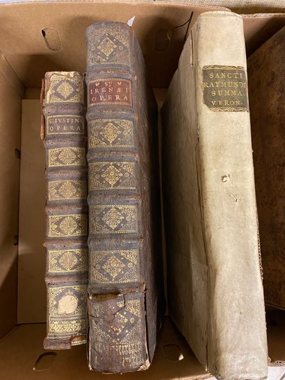 null 
3 volumes in-folio des XVIIe & XVIIIe s. :  Saint RAYMOND,  Saint JUSTINIEN,...