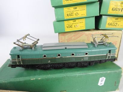 null JEP : Lot including : Curved electric rails Ref CE-12L, Straight electric rails...