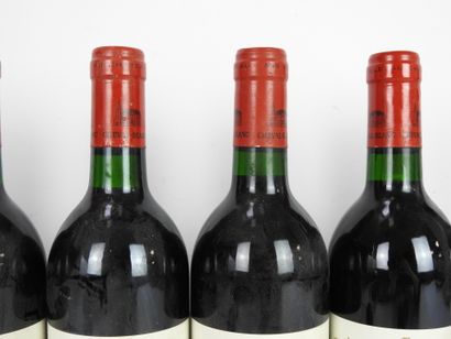 null 6 bottles Château Cheval Blanc. 1er Grand Cru Classé. Saint-Emilion Grand Cru....