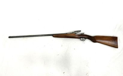 null HUMBERT: Garden rifle, Warnant system, caliber 12mm. Barrel 65cm, stock in walnut...