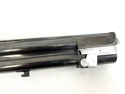 null ARTISAN ITALIAN superimposed rifle caliber 12/70. Barrel length 71cm, stock...
