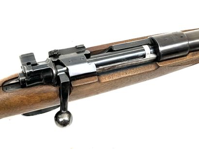 null Rifle with bolt type MAUSER K98 calibre 9,3 x 62. Length barrel 60cm, length...