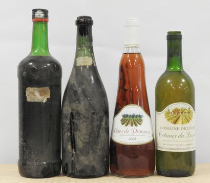 null 19 bouteilles

1 Mesland - 1947 - Sans étiquette - Insciption manuscrite

1...