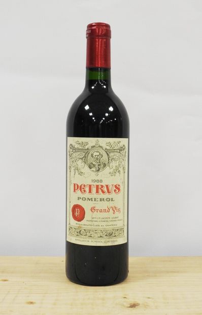 1 bottle 
Petrus - Pomerol - 1988 
Small...
