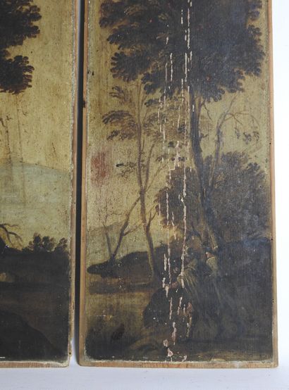 null DEUX PANNEAUX en bois peint à décor d'un moine priant et deux personnages. XIXème....