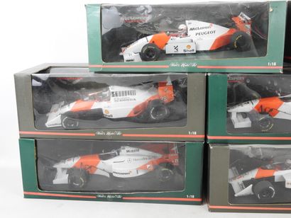 null Paul's Model Art, Collection McLaren. 8 voitures de course en boite dont Mobil,...