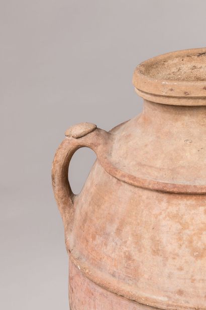 null MOROCCO.


Amphora jar " Tikhibit " in terra cotta with ovoid body, flared neck...