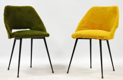 null Pierre GUARICHE (1926 - 1995) in the taste of

Pair of chairs in khaki and yellow...