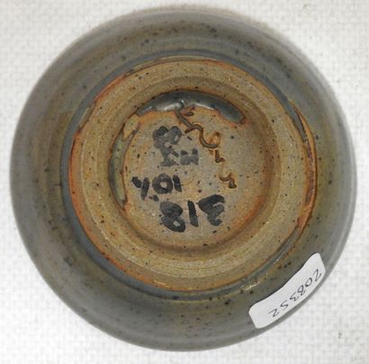 null Etienne MOREAU-NELATON (1859-1927)

Stoneware bowl of circular form on heel...