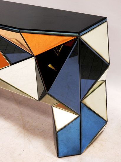 null Olivier DE SCHRIJVER (born in 1958)

Console "Diamond" in colored glass. Comme...