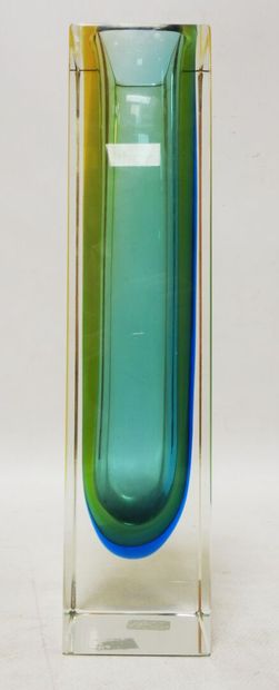 null Flavio POLI (1900-1984) pour Seguso Murano

Vase en verre Archimède Seguso.

H.:...