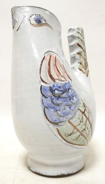 null Edmond GUIZOL - Vallauris

Owl pitcher

H.: 24.5 cm.

Signed and located on...