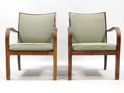 null KNOLL ANTIMOTT

Pair of armchairs in natural wood with curved backrest with...