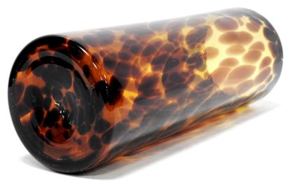 null Modern work

Vase of form roll out of blown glass spotted way scale.

H.: 35...