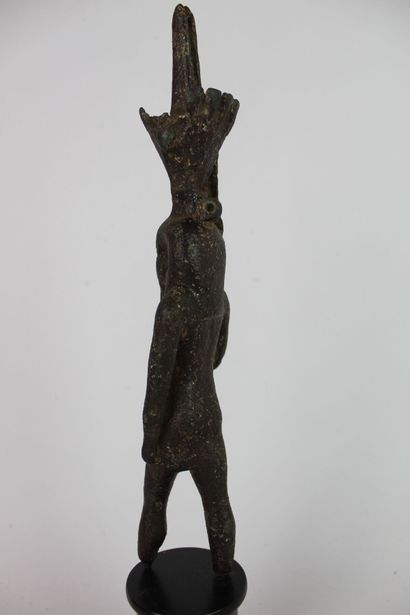 null EGYPTE : Grande statuette en bronze du Dieu Nerfertoum. XXVIe à XXXe Dynastie...