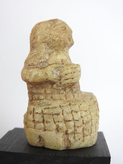 null RARE statuette d'Orant en calcite. Civilisation ELAM IIIe millénaire av. J.C....
