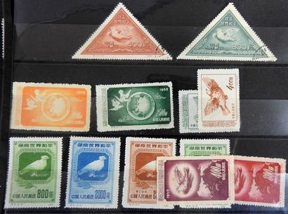 Asie 
Principalement Chine 
Timbres poste...