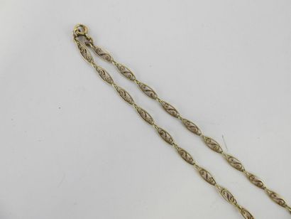 null NECKLACE drapery in yellow 18K (750°/°°). Net weight: 11.17 g (accidents)