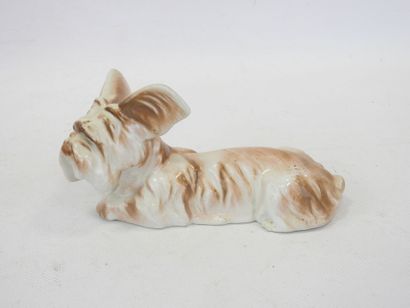 null DENBAC, Dog lying down, glazed ceramic subject, signed under the base " Denbac...