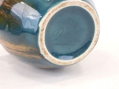 null DENBAC, Vase pique fleur en grès émaillé turquoise, signé sous la base « Denbac...