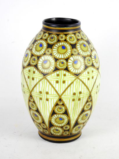 null Charles CATTEAU (1880-1966) - Boch frères La Louvière : Vase en céramique à...