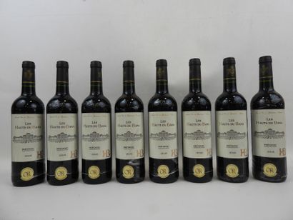 8 bouteilles Château Hauts Bana Médoc. Médaille...