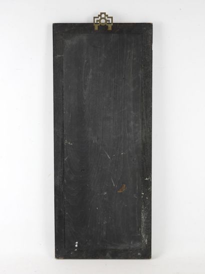 null CHINA (20th century) : Blackened wood panel decorated with a court scene in...
