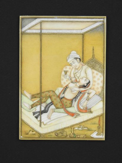 null INDIA. Miniature painted on plate representing an erotic scene. 10 x 7 cm