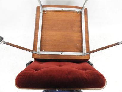 null Alain RICHARD (1926-2017)

Pair of chairs with seat and back in thermoformed...