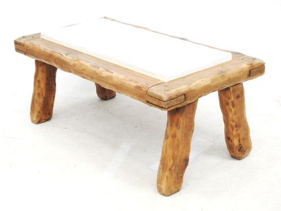 null Rectangular low table in pine and plaster. 45 x 105 x 55 cm