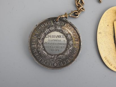 null FRANCE.INSIGNES. Médaille d'honneur en argent poinçonné donnée à L. Duhamel,...