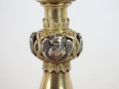 null CALICE in silver and silver gilt (800°/°°), the knot decorated with the tetramorph,...