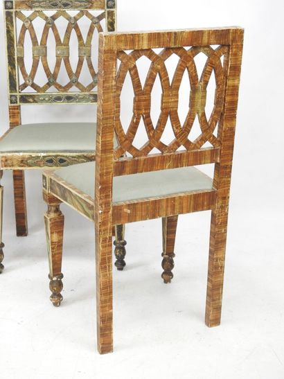 null Rare suite of FOUR CHAIRS with frame, with polychrome painted decoration in...
