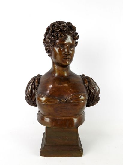 null SCULPTURE in patinated plaster imitating bronze representing a young woman in...