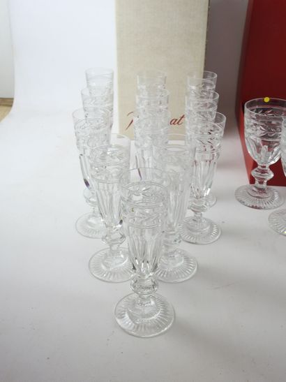 null BACCARAT : Part of a service of crystal glasses Jonzac model including 10 water...