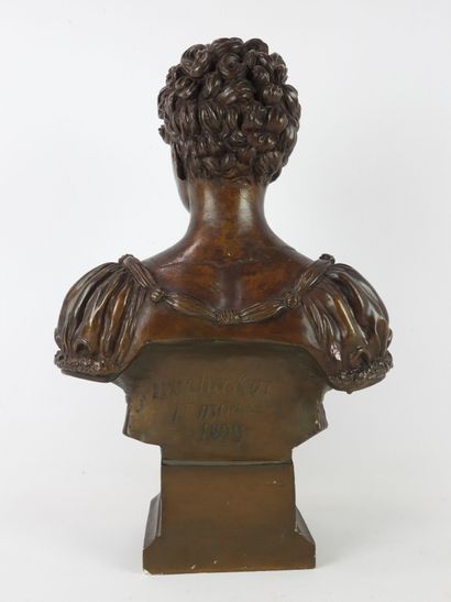 null SCULPTURE in patinated plaster imitating bronze representing a young woman in...