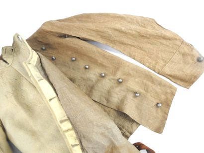 null FENCING. Right-handed man's tunic, with right collar in chamois leather and...