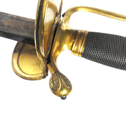 null ANGLETERRE. Epée d'officier d'infanterie modèle 1796 à monture en laiton doré,...