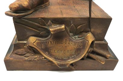 null Emile LAPORTE (1858-1907). "Le maître d'armes", large proof in bronze with brown...