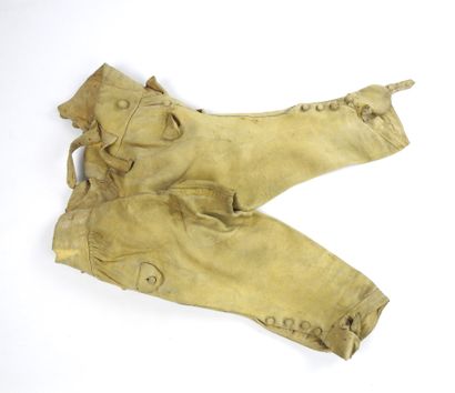 null FRANCE. 1st EMPIRE. Cavalry troop breeches with buffalo leather bridges closing...