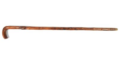 null CANE-DAGUE. Bamboo shaft model, quadrangular blade. L: 92 cm, blade: 40 cm....
